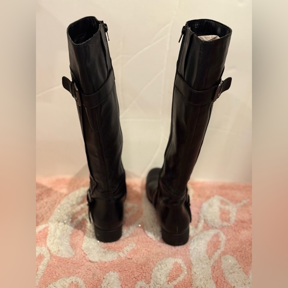 Leather Upper Nine West vintage America boots 5.5 leather upper, used condition - Picture 6 of 15